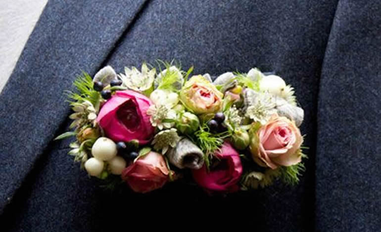 wedding flower pocket